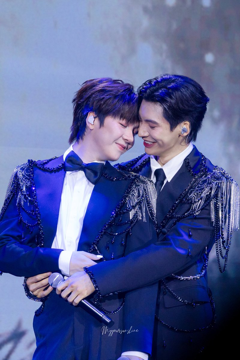 myyoursunshine's tweet photo. ૮꒰⊃៸៸› ㅈ ‹ ⊂៸៸꒱ა 
.
#FoureveryouFarewellParty
-ˏˋ🦁꒰ #Pondponlawit ꒱ ˖˚˳⊹
₍ᐢ..ᐢ₎𓄹 ⊹ . #cooheart . 🐰⊹*
🌹˓ 𓄹 ˖ . #PondEarth | #ปอนด์เอิร์ธ . ˖ ⸰ 𖥔 https://t.co/V5hD0Kk9Dv