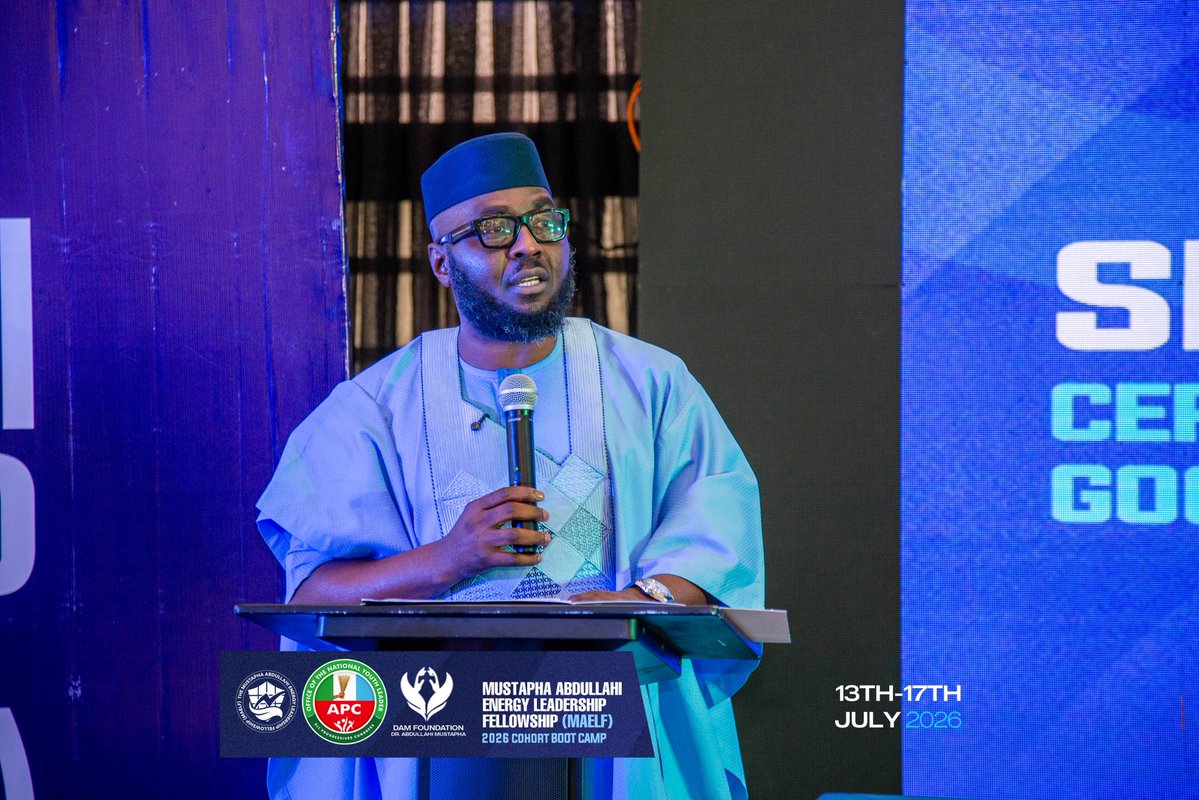 apcngyouthwing's tweet photo. A moment from the conference as Dr. Dapo Oyewole, Secretary General of the Conference of Speakers and Presidents of African Legislatures, delivered a goodwill message.
#maelf #apcyouthwing #youngprogresives https://t.co/BkLscDbu53