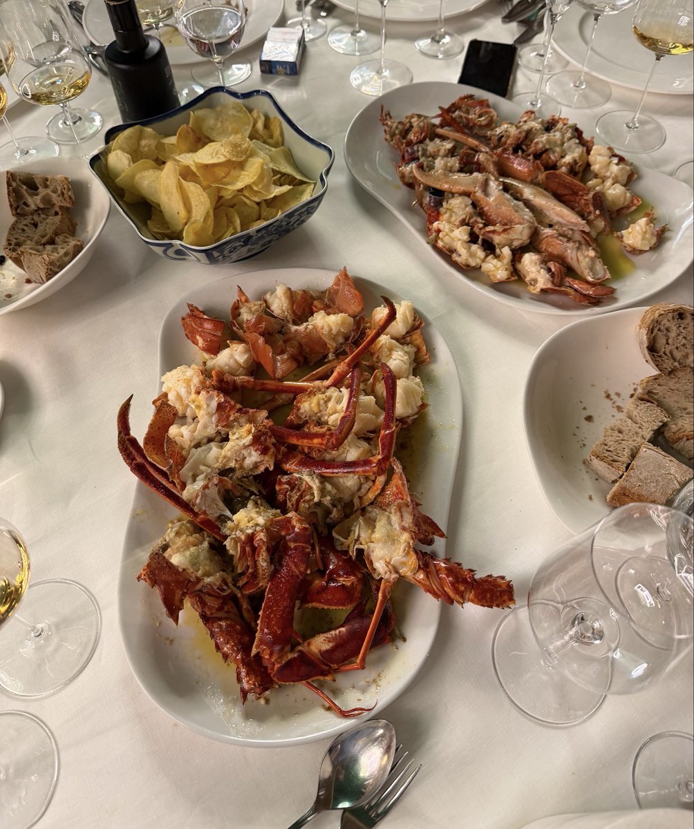 sento94vlc's tweet photo. D’Berto, 📍 O grove https://t.co/Q2KepK0zUw
