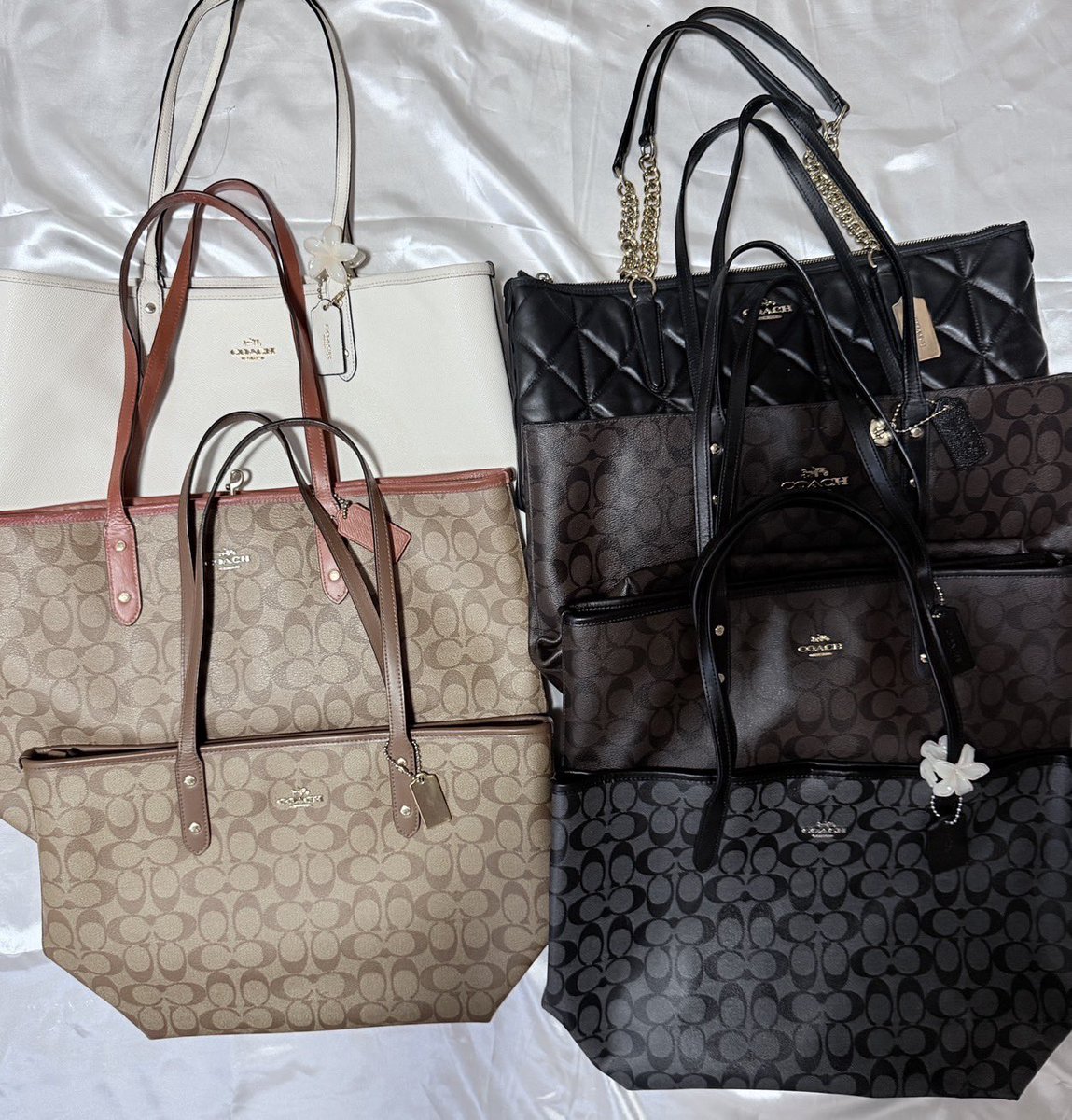 naritabags's tweet photo. มาแล้ววววค้าบบ งานล็อตใหม่ 🫶🏻
ราคาเริ่มต้น 1590-3190บาท
ลงขายวันพุธนี้ เวลา 19.00
เตรียมเน็ตให้พร้อมเลยน้า มาเอฟกันน้าา💕
🍒 #ส่งต่อCoach #กระเป๋าCoach #ส่งต่อกระเป๋า #ส่งต่อกระเป๋าแบรนด์เนม #ส่งต่อกระเป๋ามือ2 #coachมือสอง #coachส่งต่อ #กระเป๋าcoachแท้ #ส่งต่อlongchamp #longchampมือสอง #longchampแท้บรนเนม #ส่งต่อกระเป๋ามือสอง