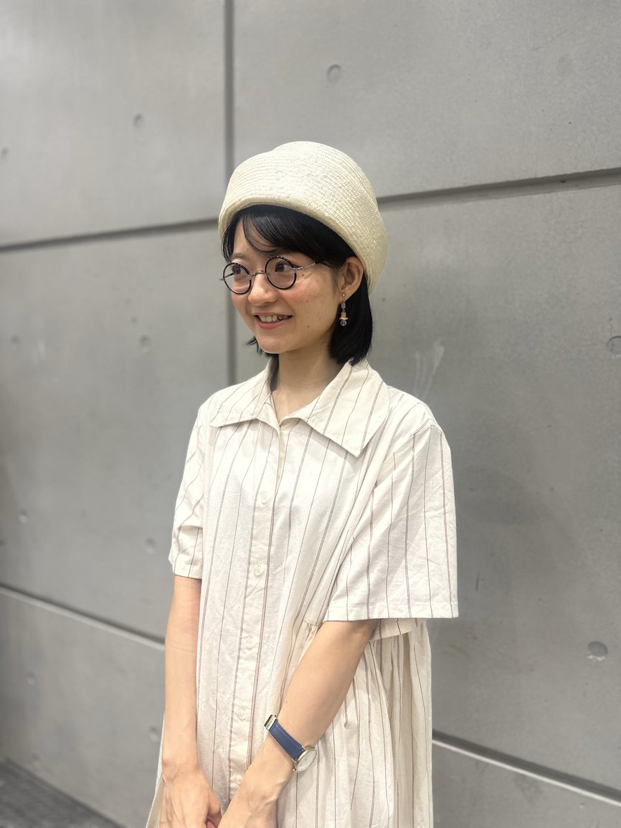 MiHAT_jp's tweet photo. #HMJ ２日間お越しくださった皆さまありがとうございました◎

「Switch beret2種を被り比べたい」とご連絡いただいていたお客様。今期初登場したシゾールをお選びいた��きました。「この帽子の為に来た」なんて嬉しすぎます😭ありがとうございました！！
#Switchberet
#MiHATsnap https://t.co/PgjAX3pTVI
