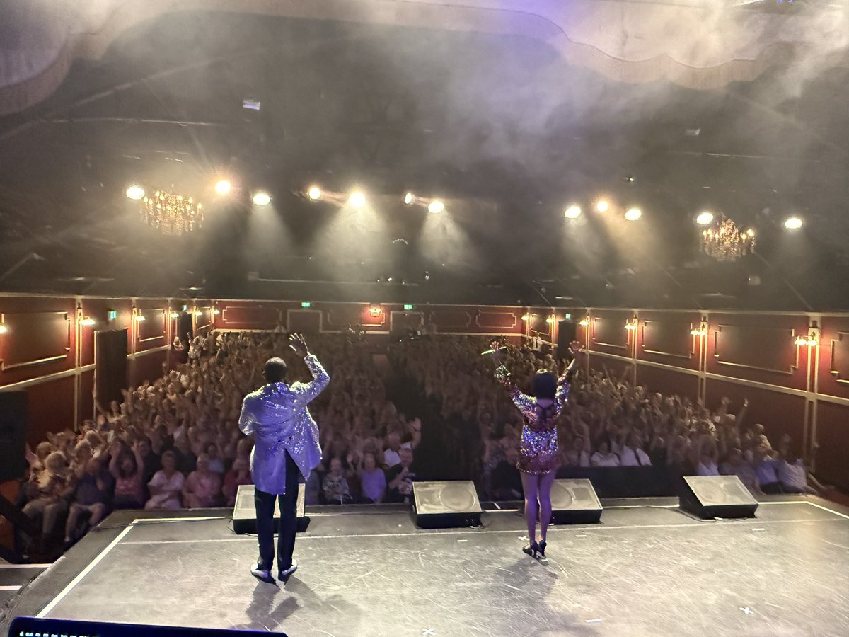 ANTRMOTOWNSHOW's tweet photo. Thank you #clacton for a  another sold out show. 
See you again on 10/06/27 
#anighttoremembermotownshow https://t.co/uSlDLSdQVW