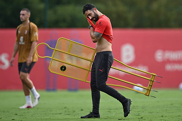 MilanPosts's tweet photo. 🔴⚫️💪🏽 https://t.co/u2fXoytV98