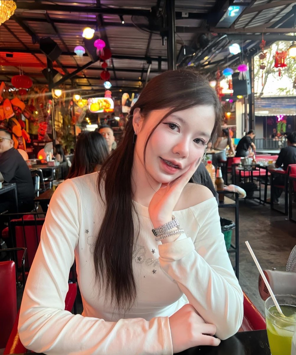 Takenthis100's tweet photo. รับขนมหม้อแกงไข่ วิธีทำหม้อ
แกงไข่ สูตรใส่ กะทิใบเตย
เพิ่มแป้งนิดหน่อย ใส่งานพิมพ์
ถาดแล้วเอาไปอบ จนสุก 

#รับงานตรัง #ตรัง #ไซด์ไลน์ตรัง https://t.co/EqL5Dnxdz1