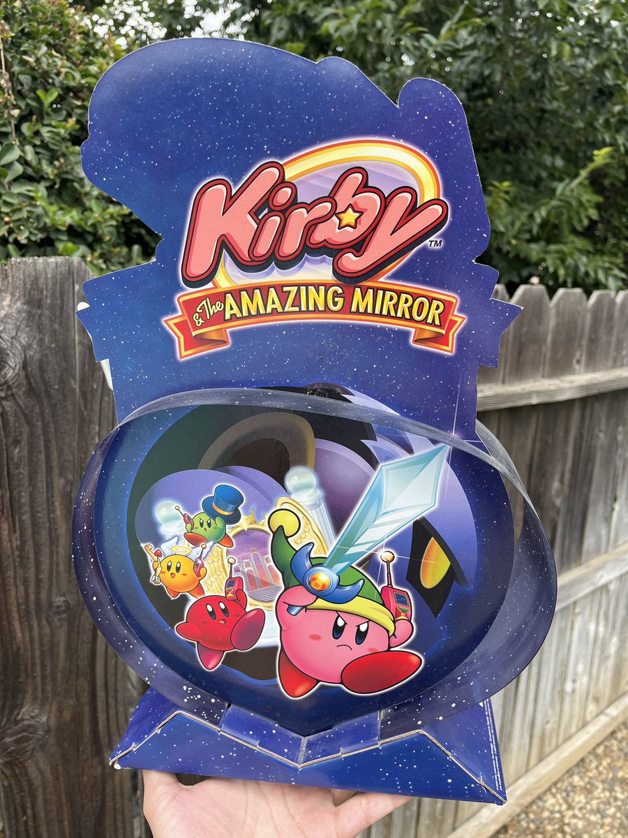 cake_hoarder's tweet photo. Kirby &amp; the Amazing Mirror countertop store display! ⭐️🪞 https://t.co/YZOEtU6oSI