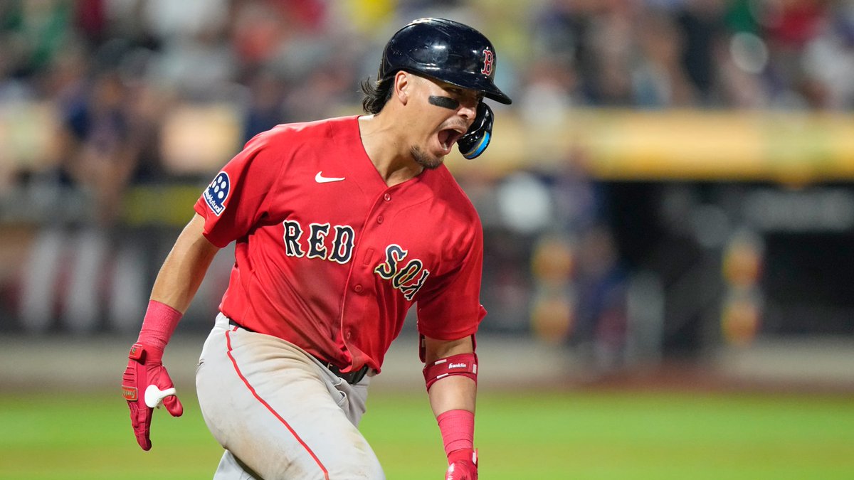 BetMGM's tweet photo. The Red Sox last 16 games:

W
W
W
W
W
L
L
W
W
W
W
W
W
W
W
W

They're 14-2 since beating the Yankees in June https://t.co/9NU7wqT120