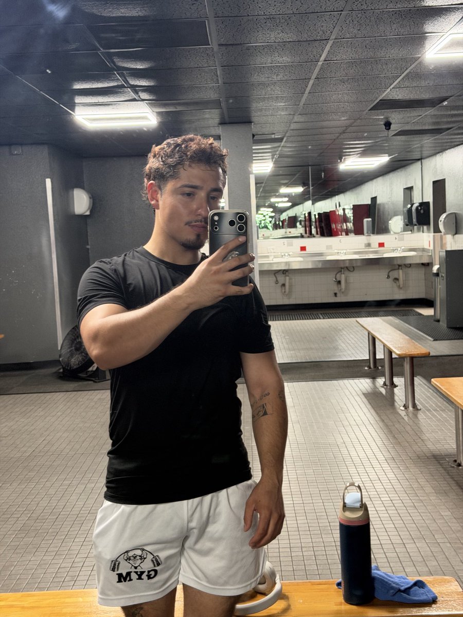 _esteban321's tweet photo. Repost cause u couldn’t see shi on last post https://t.co/QEJSyzOF3A