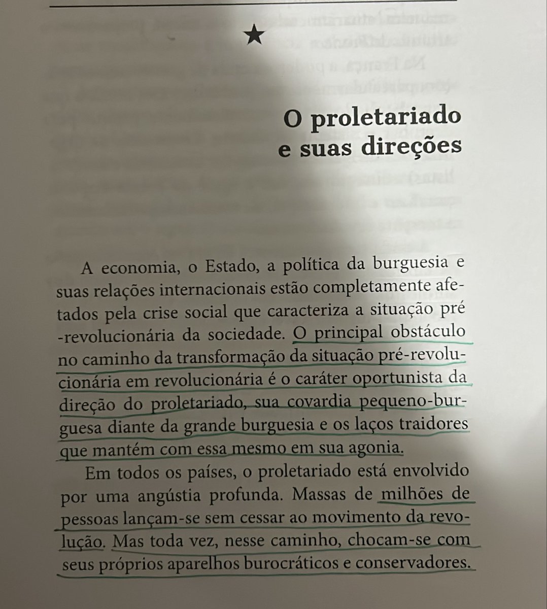 zarpedaqui's tweet photo. Essa análise segue atual em um aspecto fundamental. Mesmo sem vivermos uma situação pré-revolucionária, o problema da direção da classe trabalhadora continua sendo central. https://t.co/JzZ2FFnDIy