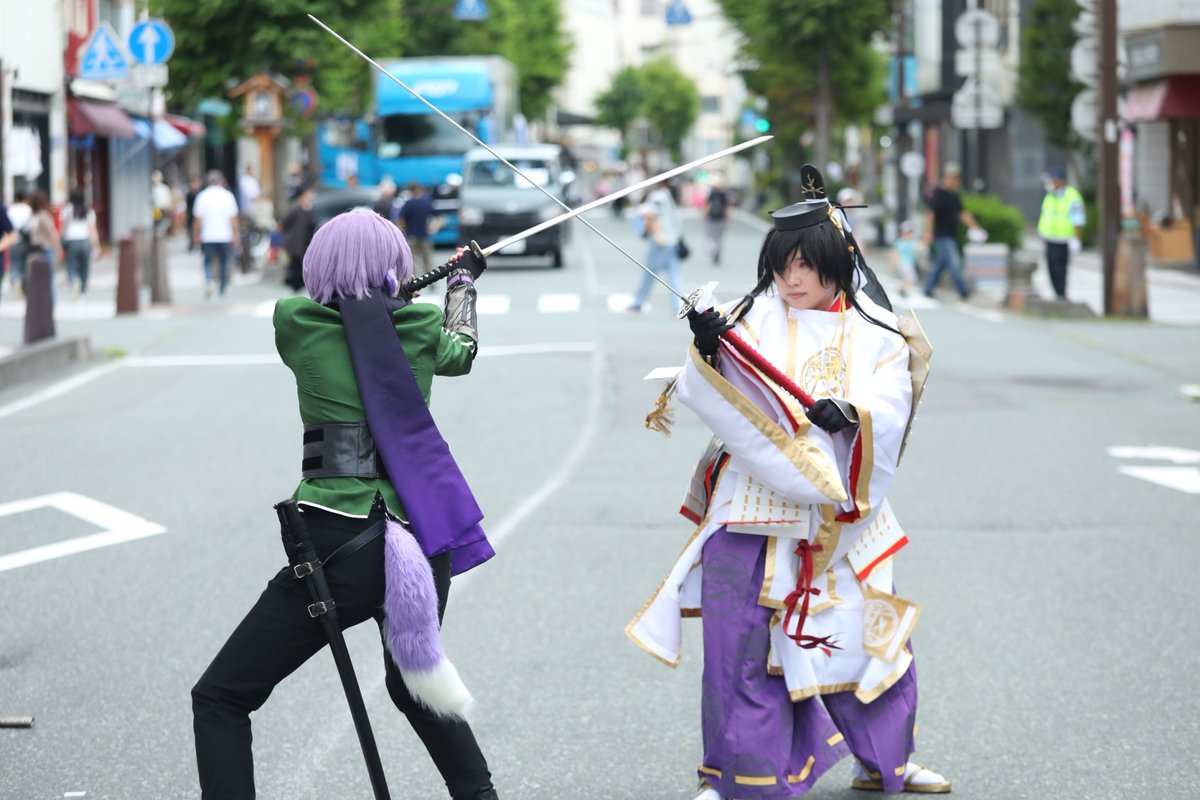 miechichinnjuu's tweet photo. 【刀剣乱舞】
※善光寺表参道夏祭りにて

太郎太刀(極)··········みえち
フォト📸··········ばっしぃぃぃさん(@bashibashi_snow)

また違ったアングルで撮っていただいてました！ありがとうございます(^ω^)
動く動くー！w
 #コスライ
 #太郎太刀 https://t.co/cVQKK7WlXS