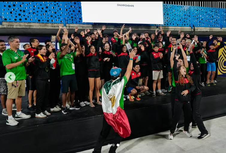 OlimpismoMex's tweet photo. México campeón absoluto del Campeonato Panamericano de Natación 🏊🏆

Con 99 medallas, la selección mexicana de Natación se coronó como la mejor de la primera edición de este Campeonato que se realizó en Ibague🇨🇴.

Se disputaron tres categorías de edad:
13-15
16-18
19+

Podio absoluto:
🥇 México🇲🇽
🥈 Argentina🇦🇷
🥉 Colombia🇨🇴