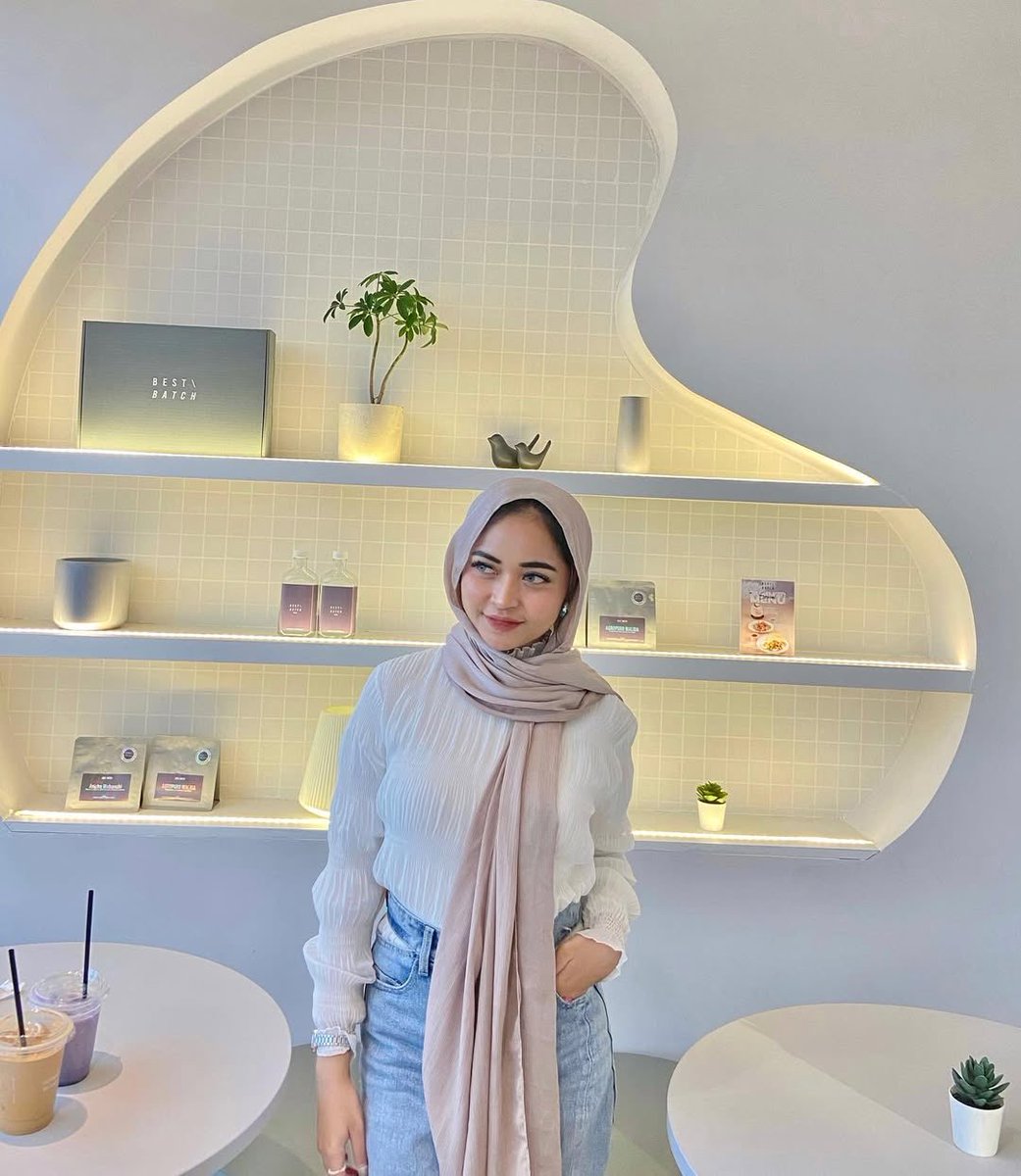 DieAmat's tweet photo. reddy buat hari ini❤️
https://t.co/5ur3arvXqM

#availSemarang
#bosemarang
#includesemarang https://t.co/x1VSIsHCef