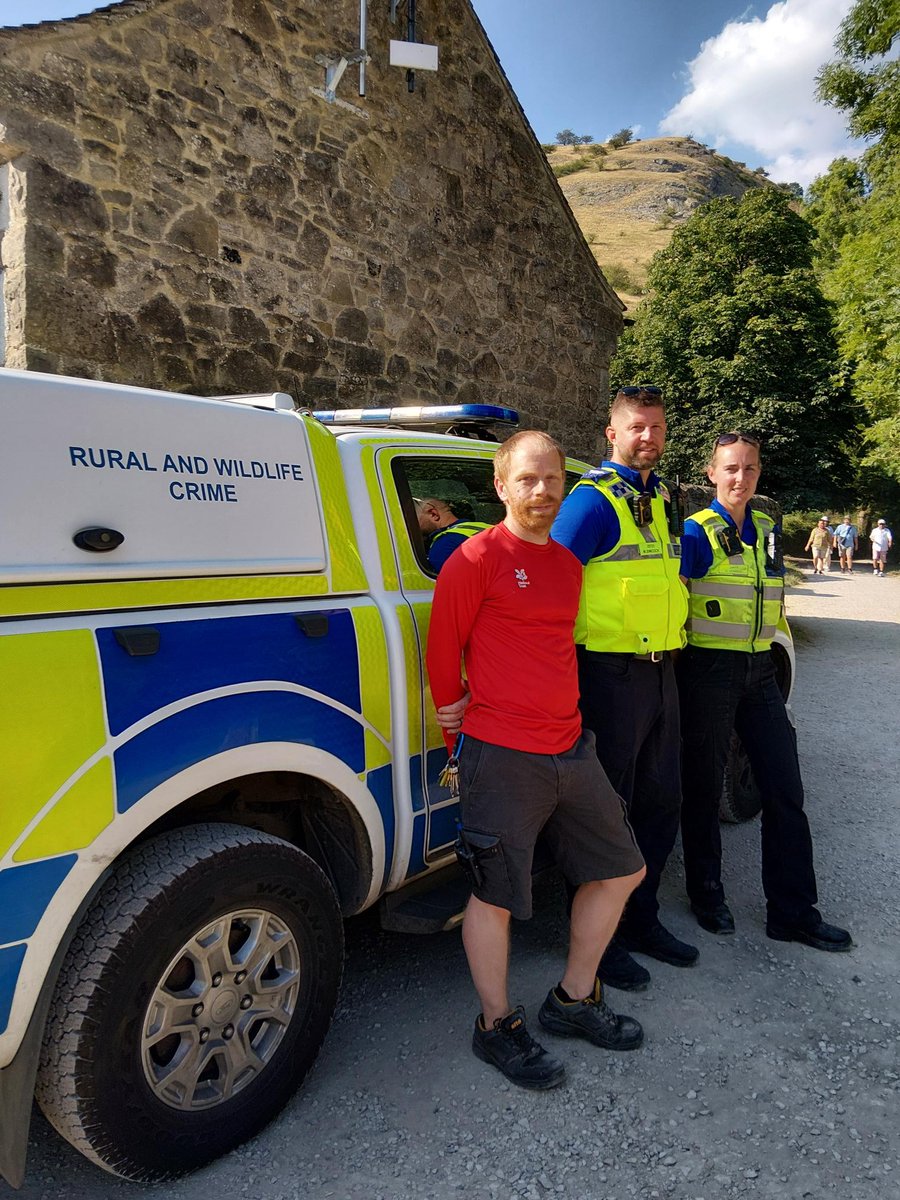 MoorlandsPolice's tweet photo. 🚨JOINT PATROLS 🚨
A PSPO is in place across the Staffordshire Moorlands & Peak District to reduce the risk of devastating wildfires
🔥No BBQs, campfires, open flames, fireworks or sky lanterns🚫
✅ Enjoy the countryside responsibly
#VisibleLocalTrusted @Peakdistrict https://t.co/6f7uzsQIow