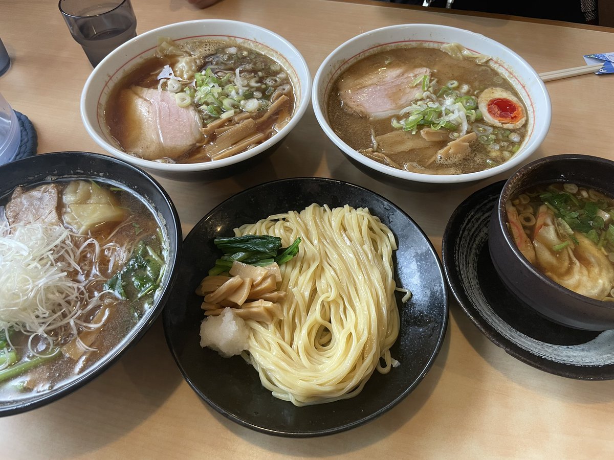 kitakura1020's tweet photo. きた倉は朝7時から営業しています‼️

・鰹の香りを楽しむ「中華そば鰹」
・青森らしい旨みの「中華そば煮干し」
・自家製麺をたっぷり味わえる「鰹つけ麺」
・濃厚な味わいの「濃厚煮干し」

その日の気分に合わせて選べるのも、きた倉の楽しみ方です

朝7:00〜15:00（L.O.14:30）まで営業しております https://t.co/8NwusYPVcc