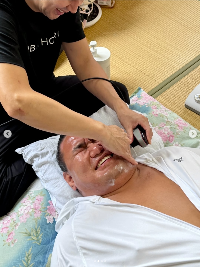 dji1319879's tweet photo. #sumo #豊昇龍 #横綱 #大相撲 #名古屋場所 #ボディ・フェイシャルケア
indiba.hori/Instagram https://t.co/efKJ9NvUy8