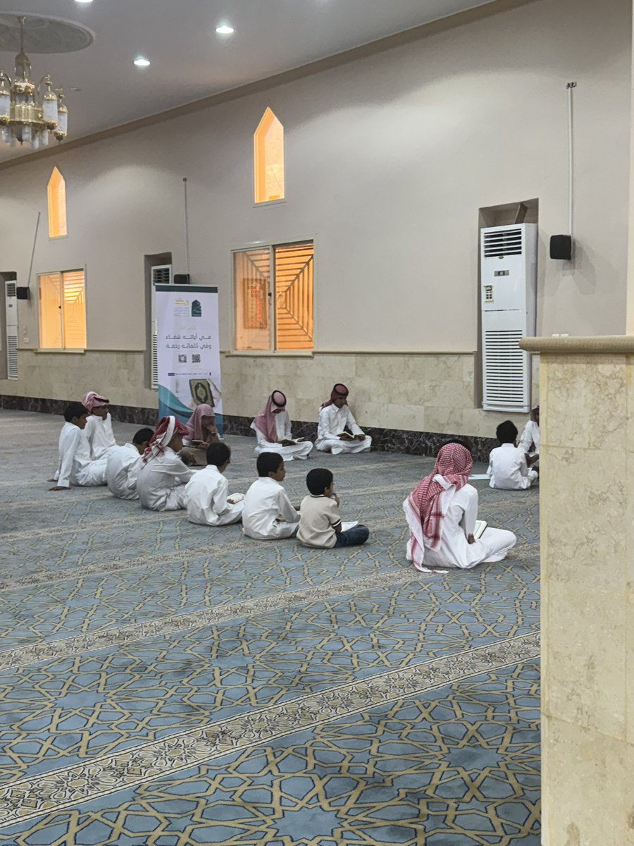 WahyOrg's tweet photo. لقطات من المجمع الصيفي لـ #جمعية_وحي 
اليوم الثاني - قسم الشباب: https://t.co/nm2jSLJpEI