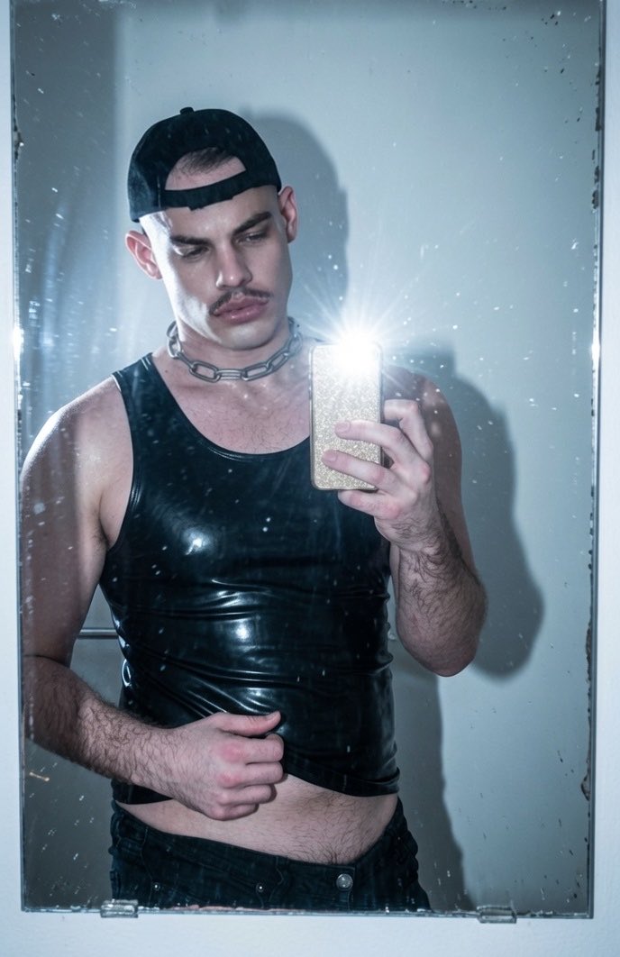 SUKNIKO's tweet photo. Youre not a person anymore. just a defective, brain-fried faqqot whose only remaining purpose is to be completely destroyed and remade as my property.
Take you. Own you. Break every last piece of you until the only thing left in this skull is your name and the desperate need to suffer for your pleasure.