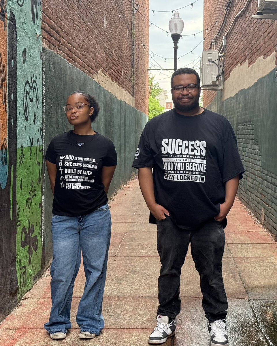 HustleVortex's tweet photo. 🖤💙 New Hustle Vortex T-Shirts for Men &amp; Women.

Stay Locked In.

Website: https://t.co/wT2gD3zApM https://t.co/PTKoPjsJql