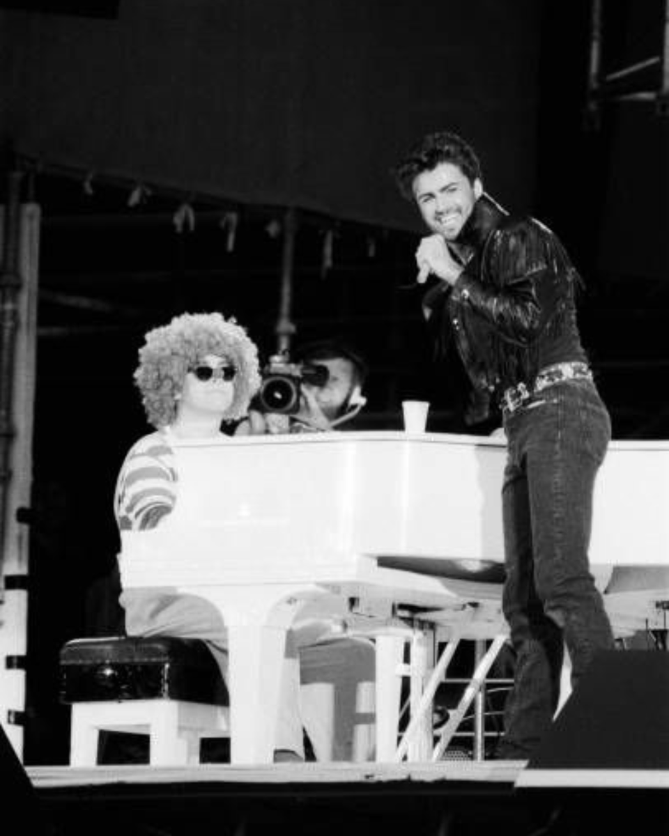 GeorgeMOfficial's tweet photo. "Elton joined us on stage at The Final as Ronald McDonald. No, I didn't understand it either." - George https://t.co/hdXRTKp5ex