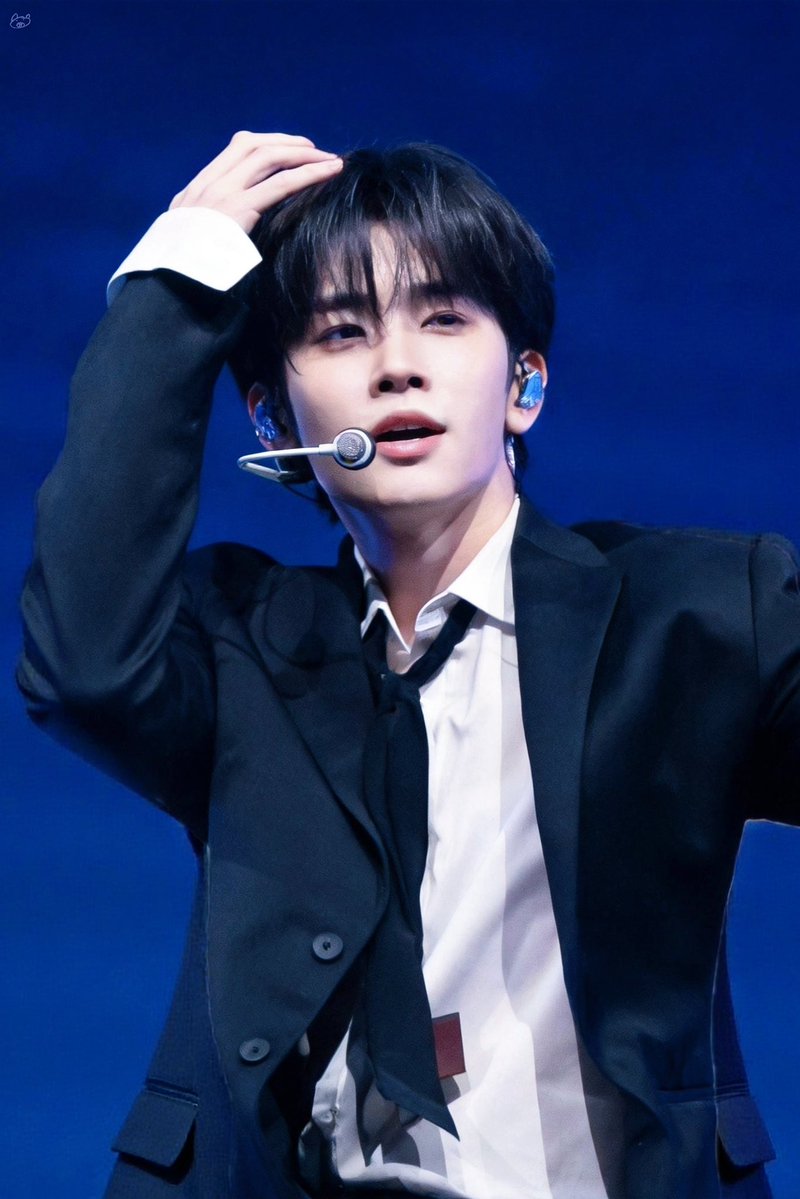 dzzz_Lu's tweet photo. HAPPY TAERAE DAY💙

260627 MYK FESTA

#ZEROBASEONE #ZB1 #제로베이스원
#KIMTAERAE #김태래  #キムテレ 
#HAPPYTAERAEDAY https://t.co/teN8MFmnPx