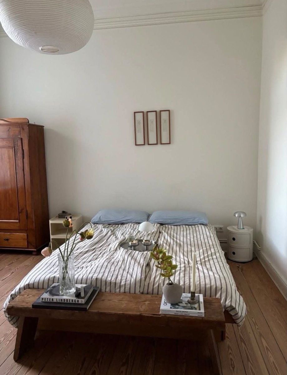 homeyzash's tweet photo. my home space inspo https://t.co/Hjy2EEC8uM