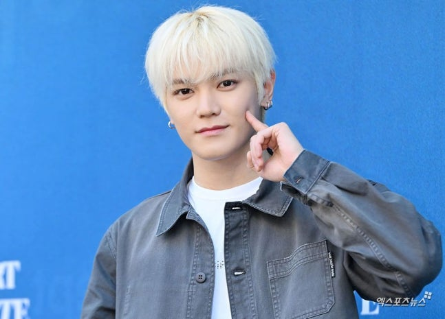 tang__kira's tweet photo. Diketahui, selama 11 tahun terakhir NCT Taeyong tidak pernah berhenti berdonasi untuk siswa multikultural di Korea.

Menurut laporan Seoul All Love School pada 9 Juli lalu, pada 4 Juni lalu Taeyong mendonasikan KRW 30 juta (sekitar Rp 360 juta) untuk siswa multikultural (mereka yang pindah ke Korea di pertengahan semester). Pada 29 Juni lalu pun, diketahui Taeyong secara pribadi berkunjung ke sekolah tersebut untuk bertemu dengan para siswa.

Seoul All Love School menyebut, selama 11 tahun ke belakang Taeyong tidak pernah absen memberikan donasi. Jika ditotal, uang yang didonasikan Taeyong jumlahnya telah melebihi KRW 100 juta (sekitar Rp 1,2 M).