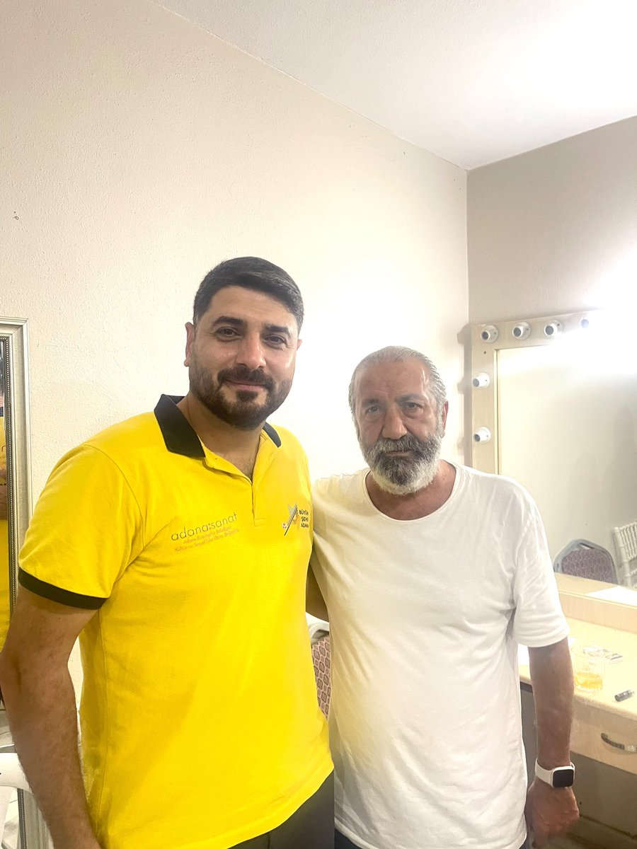 mem_karayigit's tweet photo. 🎵🎶⭐ https://t.co/U2q3XG5Ttu