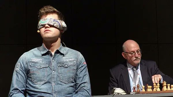 M7amed_ebrahem's tweet photo. Blindfold PCB design https://t.co/u7vwtZswhF