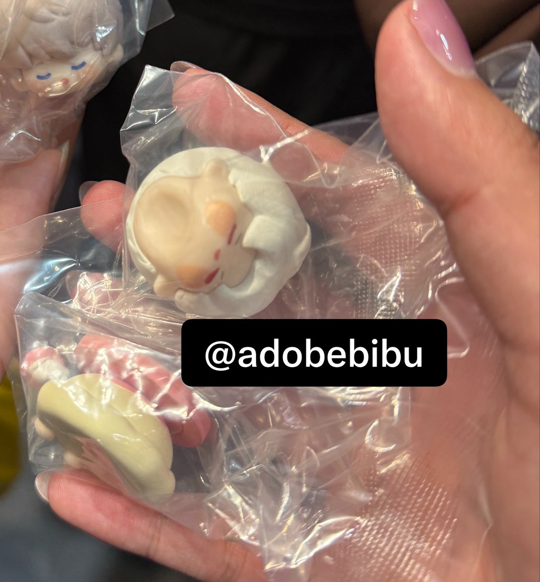 adobebibu's tweet photo. ปล่อยต่อไซรัส 199 บาท ems 40

#ตลาดนัดloveanddeepspace #ตลาดนัดlovedeep https://t.co/oh89MRnWg1