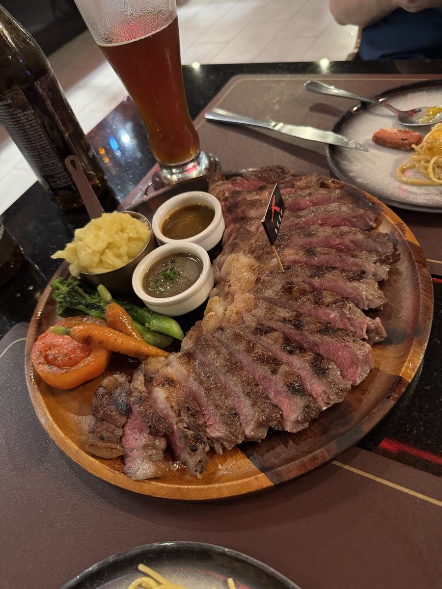 halluci_manager's tweet photo. X BEEF Steakhouse Ayutthaya🇹🇭 https://t.co/TLVFPBhOfI
