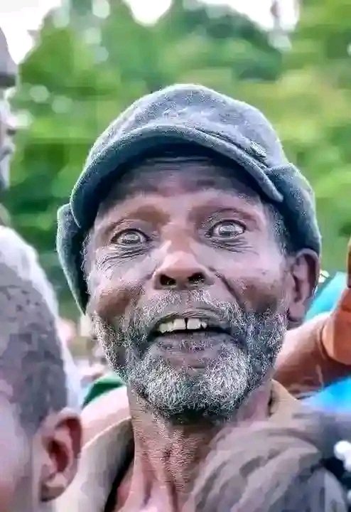 MorganK64776's tweet photo. Sheryl Gabriella's father after watching the trending video 😁😅😅🤣 https://t.co/LZpQBsyybO