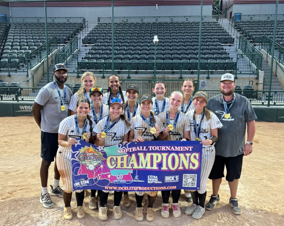 FPHiggs's tweet photo. 🏆 Stars Over Georgia Champions! 🏆

After battling injuries all season, these girls never made excuses, they competed. Finished 6-2, swung the bats, played great defense, and made the big plays when it mattered most. @DCEliteSoftball @ExtraInningSB @LineDsoftball https://t.co/u2kMOjzKv2