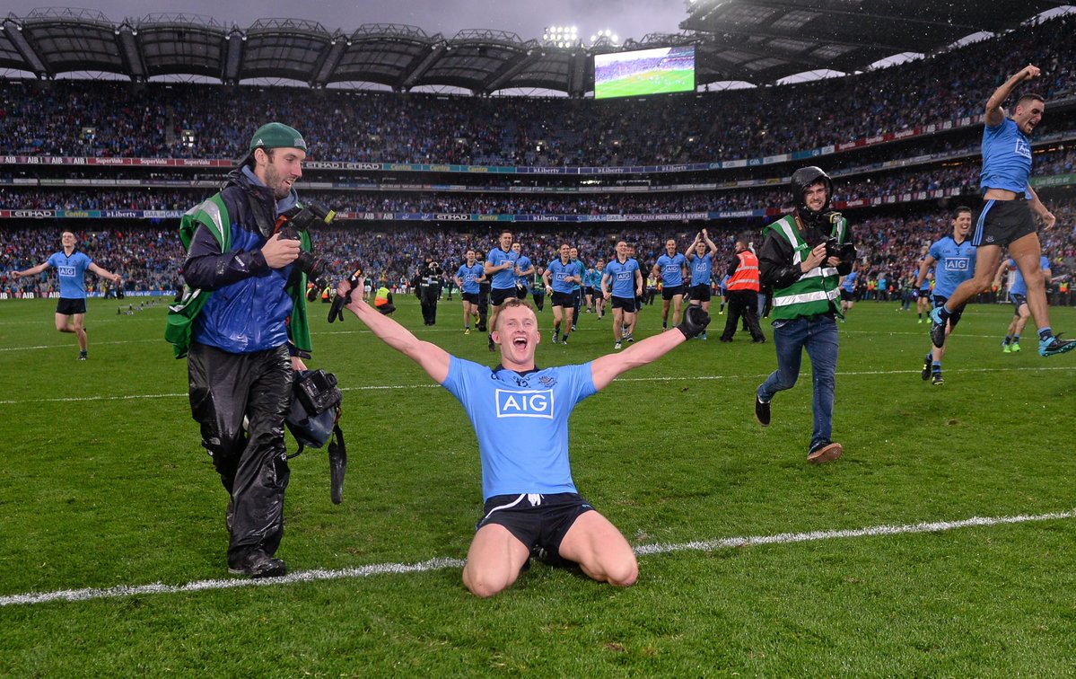 DubGAAOfficial's tweet photo. Laoch Átha Cliath. 

GRMA a Chiaráin 💙

#UpTheDubs https://t.co/Jw3DJk311e