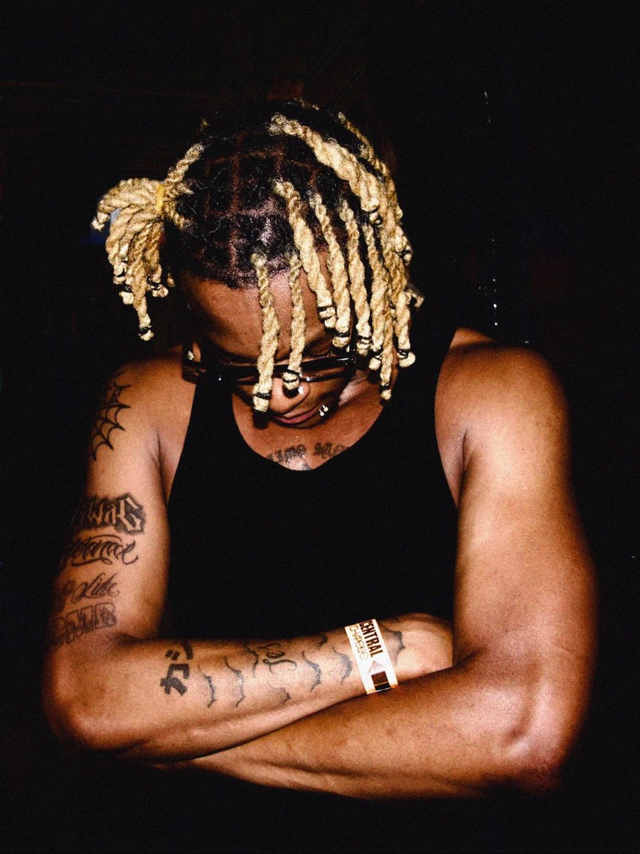 drawndirected's tweet photo. @BABYSHEGGUEY shot by me vaalenttin_ 

Karter 7 is coming https://t.co/wdRPvlp79T