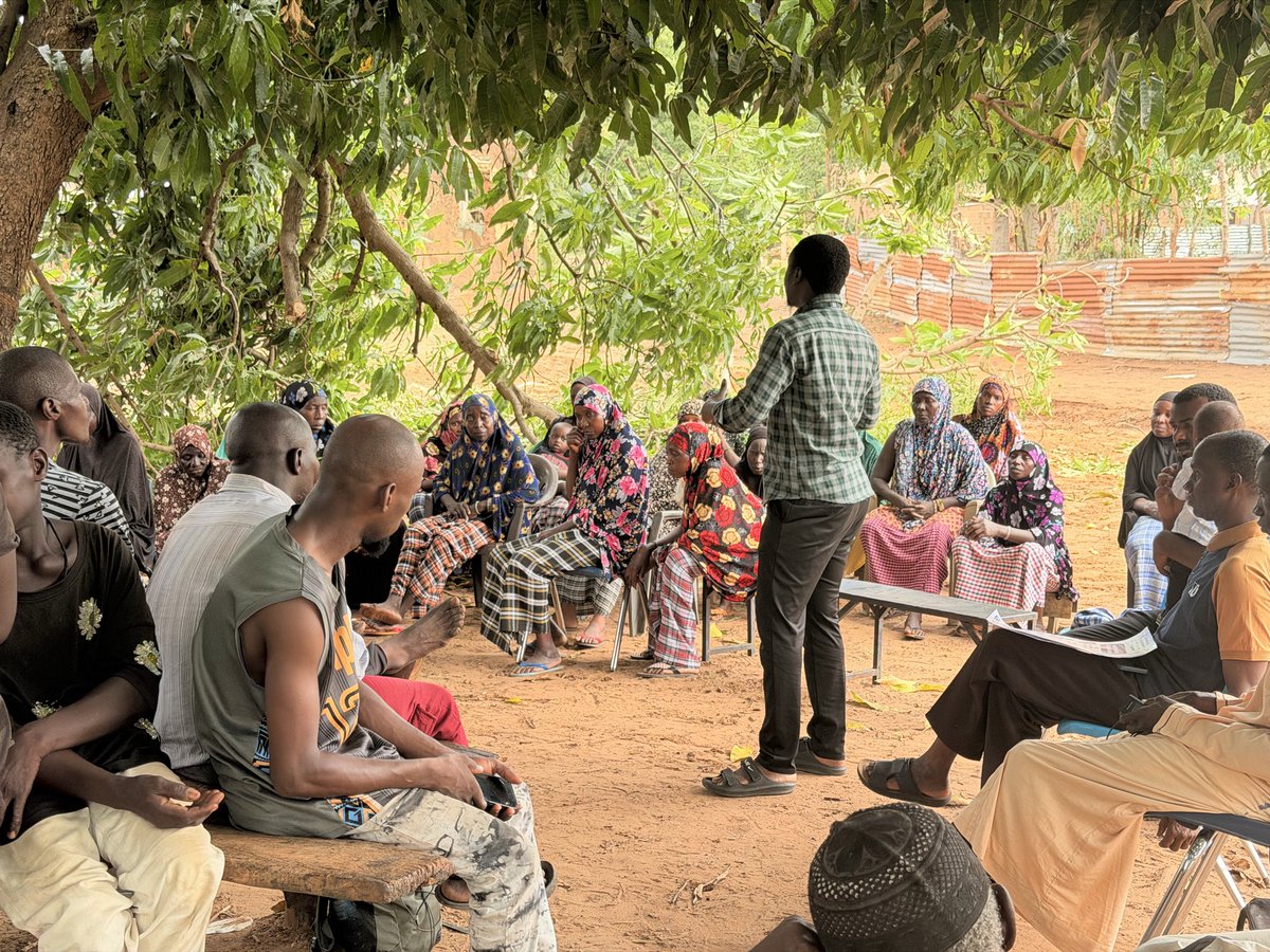 MCAGambia's tweet photo. MCA sensitised Jouli &amp; Kemoto, Kiang West, LRR on reporting Adverse Drug Reactions (ADRs) and avoiding self-medication or unregulated medicine sources.

Every report matters. Together, we build a safer, healthier Gambia. 🇬🇲 

#Pharmacovigilance #ADRReporting #MedicineSafety #MCA https://t.co/s4xE2WBJkq