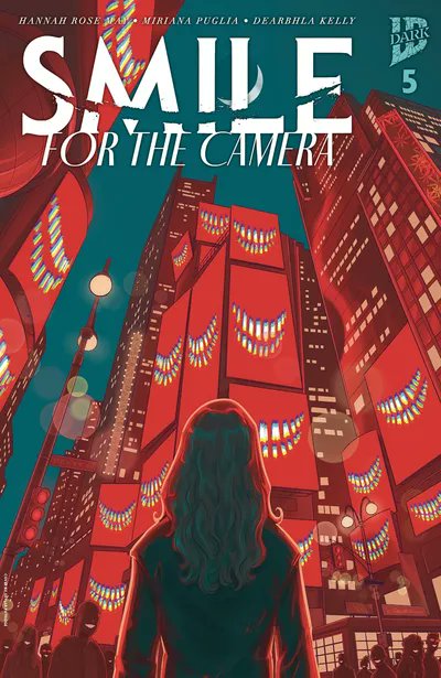 breathingcomics's tweet photo. Smile: For the Camera #5 - (W) @Hannahrosemay_ (A) Miriana Puglia - now at your local comic shop! - #NCBD #idwpublishing #ilovecomics https://t.co/6ndI2C9vO1