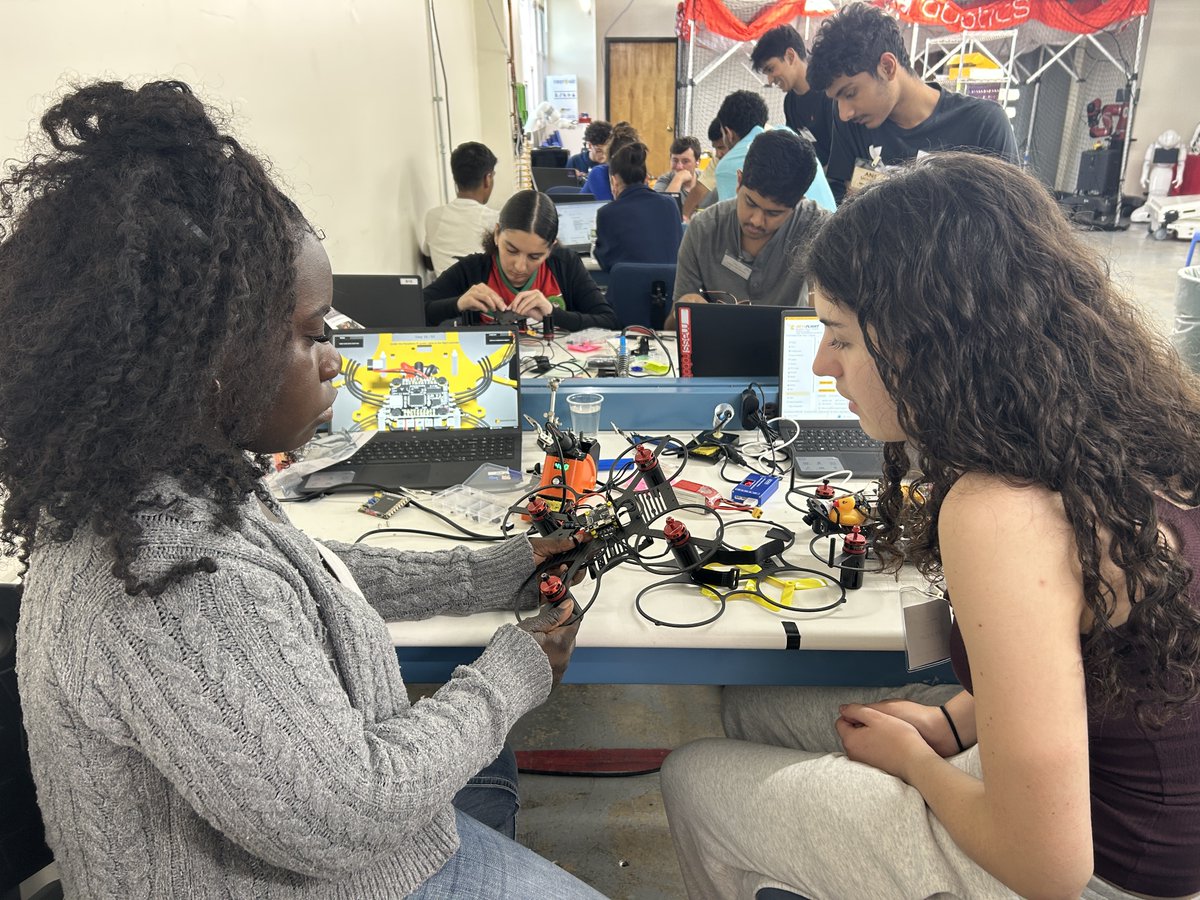 MassRobotics tweet media