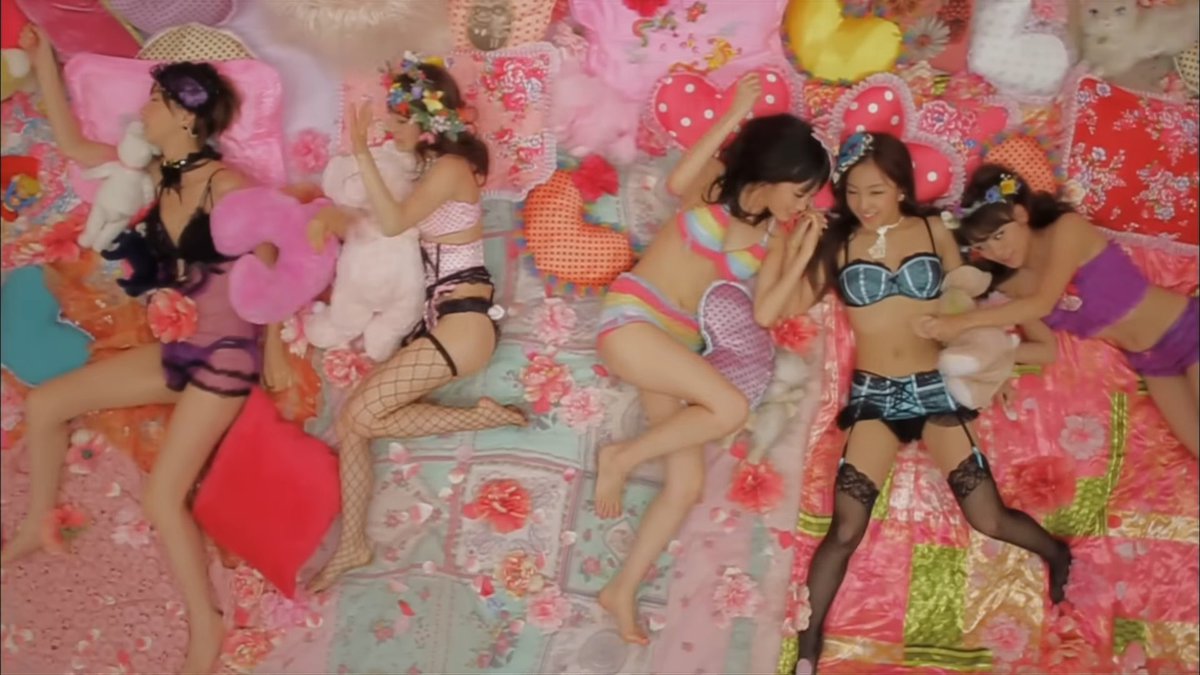 bulletin48's tweet photo. Pillow fights and lying arrays scene in 好きish are resembling of your eternal Heavy Rotation. #AKB48 #好きish https://t.co/hJ1P2VeDT5