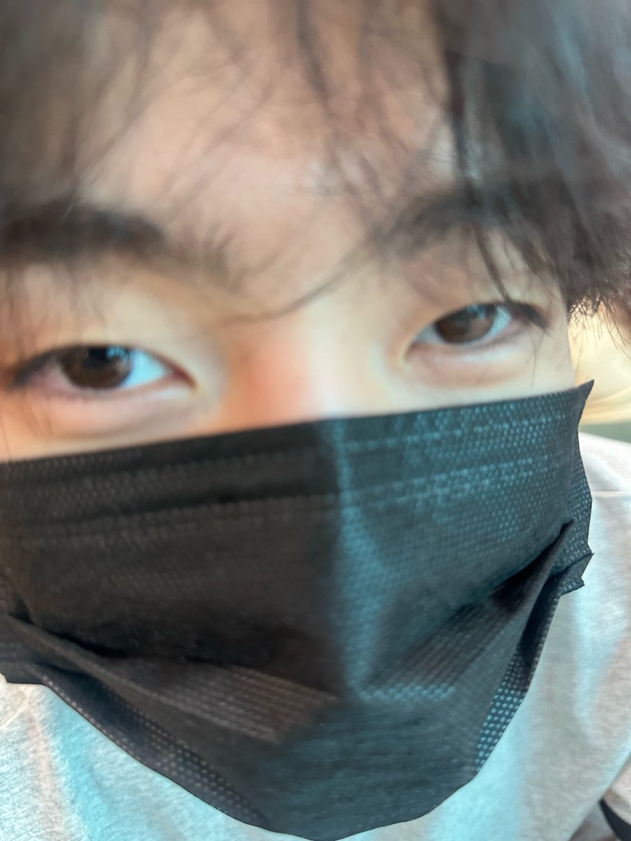 zzzanghoo's tweet photo. ㅋㅋ 아 https://t.co/zm0ePlxP70