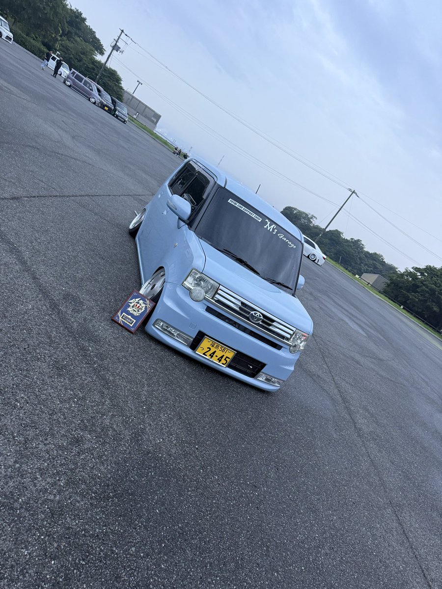 Tomo____0510's tweet photo. セブンビーチ
総合敢闘賞🏆
皆様から頂いた一票で、このような賞をもらえたこととても嬉しいです
今年で最後ですけど、まだまだ16インチの仕様で、頭が悪いと言われたいですね🐸
#セブンビーチ
#１６インチ
#生足
#純ベタ
#いいね https://t.co/IZ5k1cXg1p
