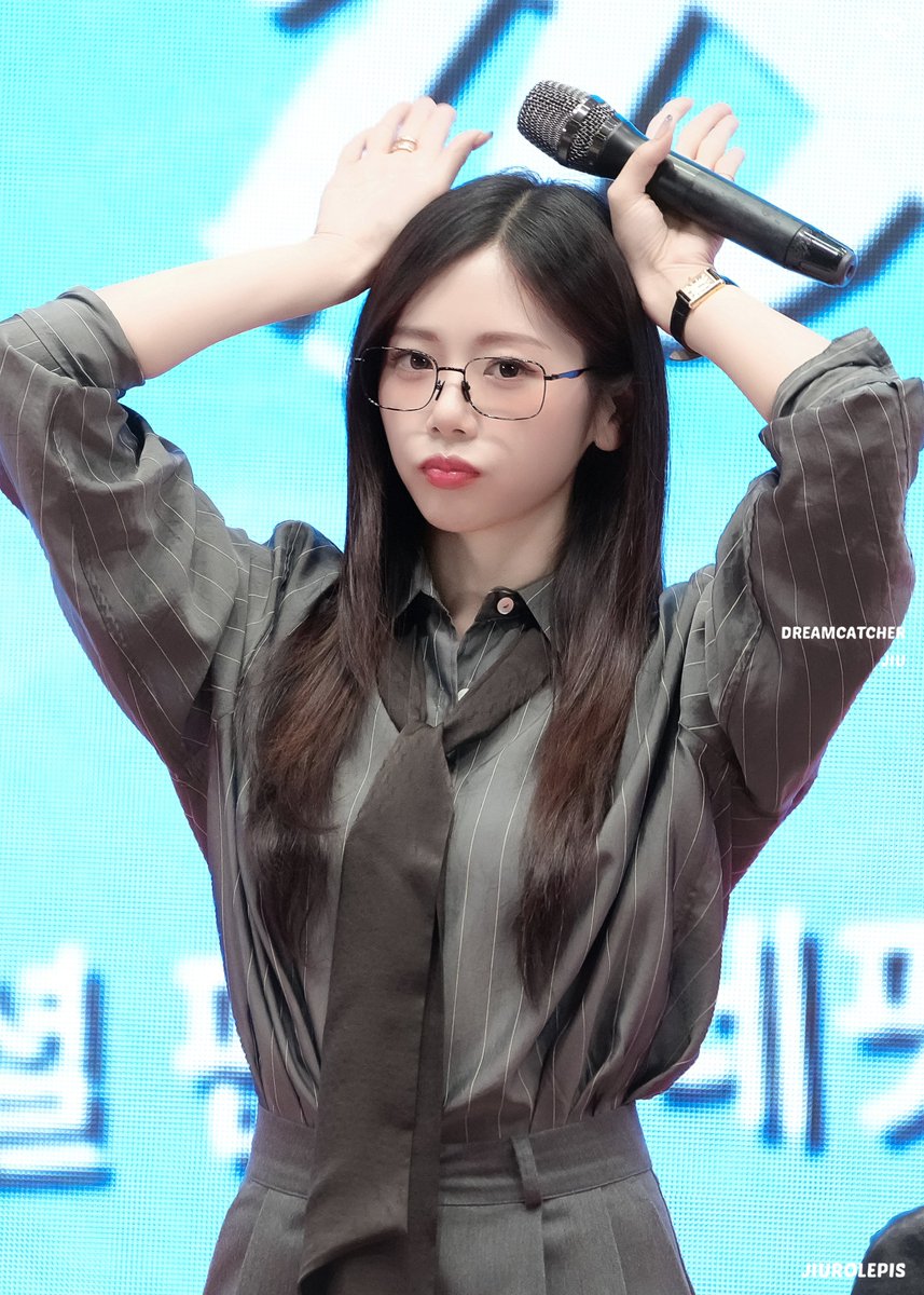 jiu_sua_94's tweet photo. 260711
FOR JIU
JIUROLEPIS  🐰  💕

#지유 #유아유 #JIU #UAU
#드림캐쳐 #dreamcatcher https://t.co/caxVLSgG3T