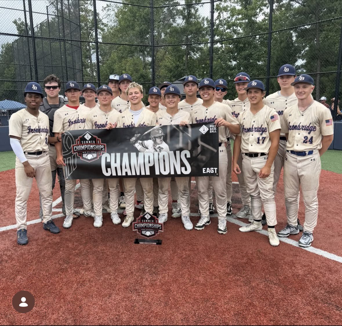 BrayRobinson11's tweet photo. Two double plays and a homerun from @PrepBaseballVA summer championship, Also pitched 5 innings 1 hit no earned runs and 5ks! @IBShowcase_BB came out with the W. Excited for for lake point this coming up week🔜⏭️@ksallday19 @JJonesPBVADC @Mmball25 https://t.co/uhCrBK8J1A