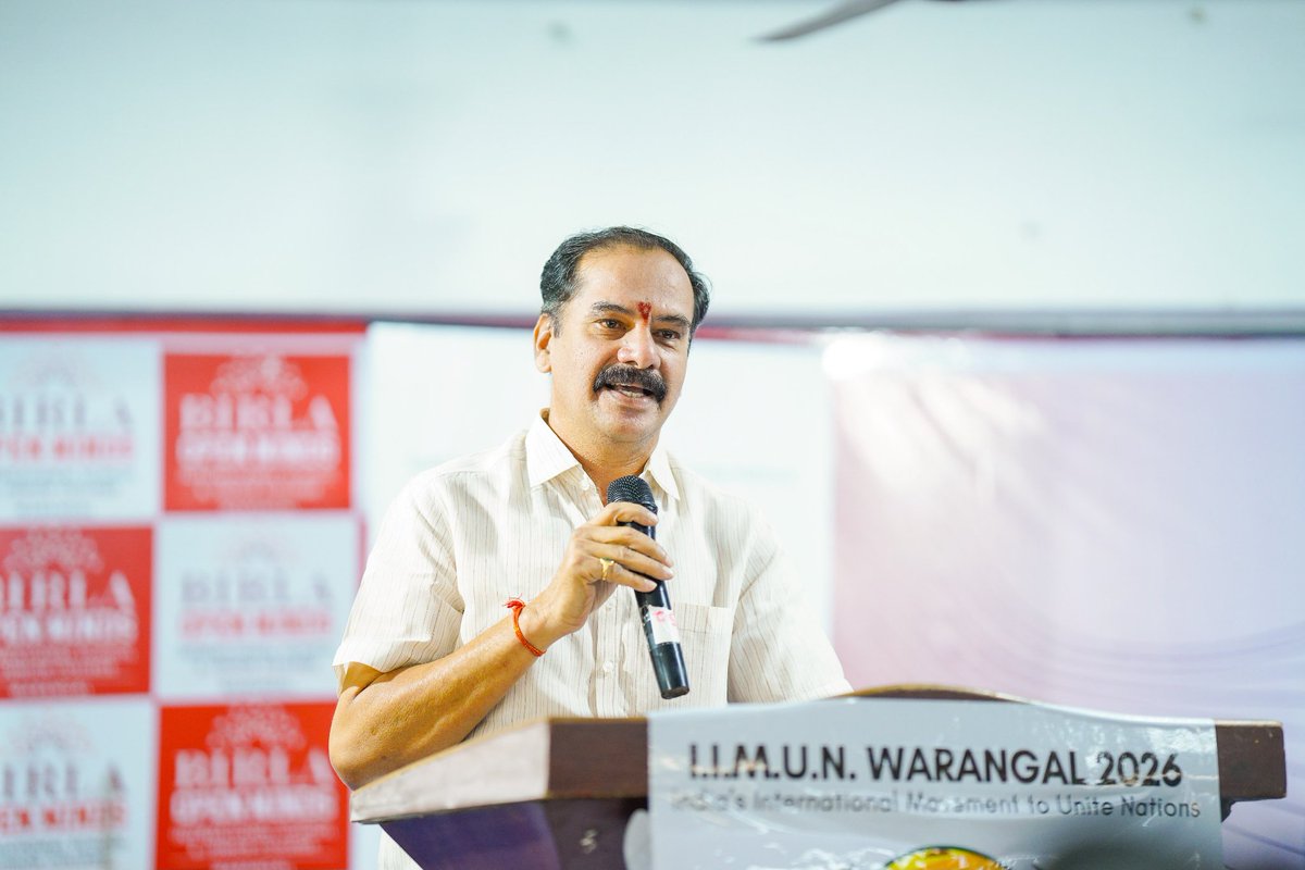 dasyamofficial's tweet photo. Youth Are the Future… Their Talent Will Shape the World

Young people must develop leadership qualities.

The services of the India’s International Movement to Unite Nations (I.I.M.U.N.) in creating awareness among students about leadership and international relations are truly commendable, said former Government Chief Whip and former MLA Dasyam Vinay Bhaskar.

He was the chief guest at the I.I.M.U.N. conference held on Sunday at Birla Open Minds International School, Warangal, where he addressed students and participants.

Speaking on the occasion, Dasyam Vinay Bhaskar appreciated I.I.M.U.N. for its efforts to nurture leadership qualities among young people and enhance their understanding of international affairs. He stated that the students present today are the future decision-makers of India and the world. He expressed confidence that tomorrow’s leaders, doctors, engineers, administrators, and innovators will emerge from today’s youth.

He recalled that three generations of Indians fought for the country’s independence, while the previous generation in Telangana struggled for statehood, water, funds, and employment. He said that they successfully achieved a separate Telangana and that under the leadership of K. Chandrashekar Rao (KCR), the state became one of the best-performing states in the country, earning admiration from across the world. He also praised K. T. Rama Rao (KTR) for strengthening Telangana’s industrial and IT sectors, enabling the state to compete globally.

He assured students and young people that he would always be available to support them and remain committed to helping build a brighter future for the youth.

He further emphasized that in order to face today’s global challenges, young people must develop a strong understanding of international issues and global affairs. He congratulated all the students from various schools and colleges who participated in the conference and said that committee discussions such as these help enhance critical thinking, communication, and debating skills among youth.

On the occasion, awards including Best Delegate and other recognitions were presented to students who demonstrated outstanding performance.

The event was attended by I.I.M.U.N. representatives, N. Venkateshwar Rao, Correspondent of Birla Open Minds International School, teachers, and students.
@iimunofficial @BRSparty @KTRBRS @BRSHarish #iimun #dasyam #iimunwarangal #hanmakonda #brsparty