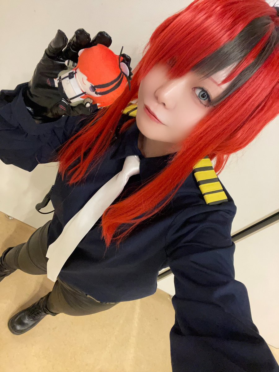 I__dratherdie's tweet photo. そらちゃん交流会いってました🫶
いっぱい大好きたちにあえて
夏はコスしたくなーいってすぐ言うけどやはり室内だったら全然アリなんよなっていつも思います

たのしかったー！
そらちゃんいっぱいありがとう！！ #0712にし゛じーてぃーえー交流会 https://t.co/j3JsNffU5g