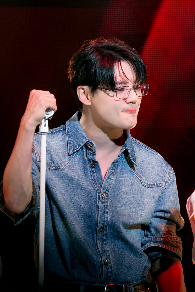 1215_hyun's tweet photo. 260709 XIA 6TH ASIA TOUR CONCERT ‘GRAVITY’ IN OSAKA 
#김준수 #시아준수 #XIA 

업로드 완료 🪐https://t.co/up1UMmvXBG https://t.co/buQmRvhgdz