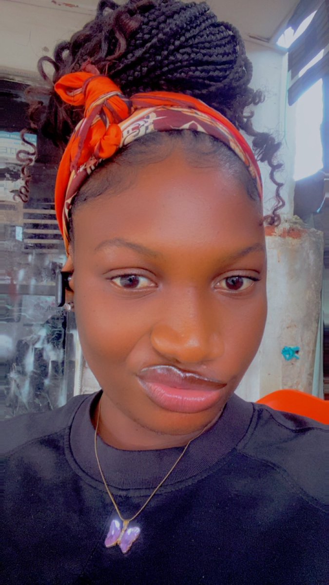 DorisDee4041's tweet photo. Main Character Energy…
Goofy🤣🤪😘
#trending #viral https://t.co/cv2ARgZD5Z