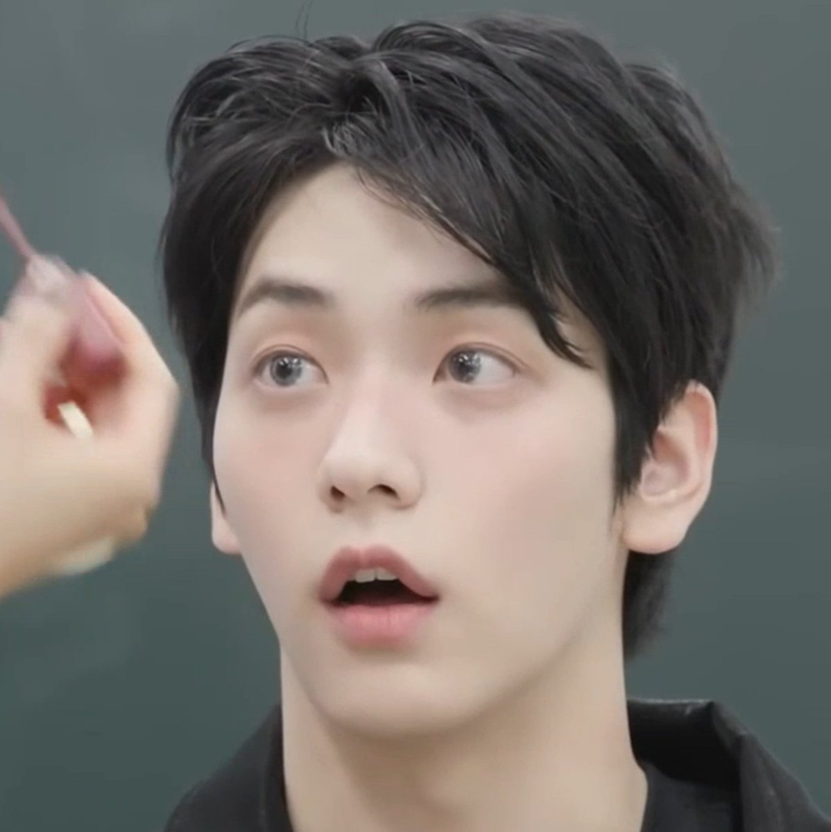 포이 tweet media