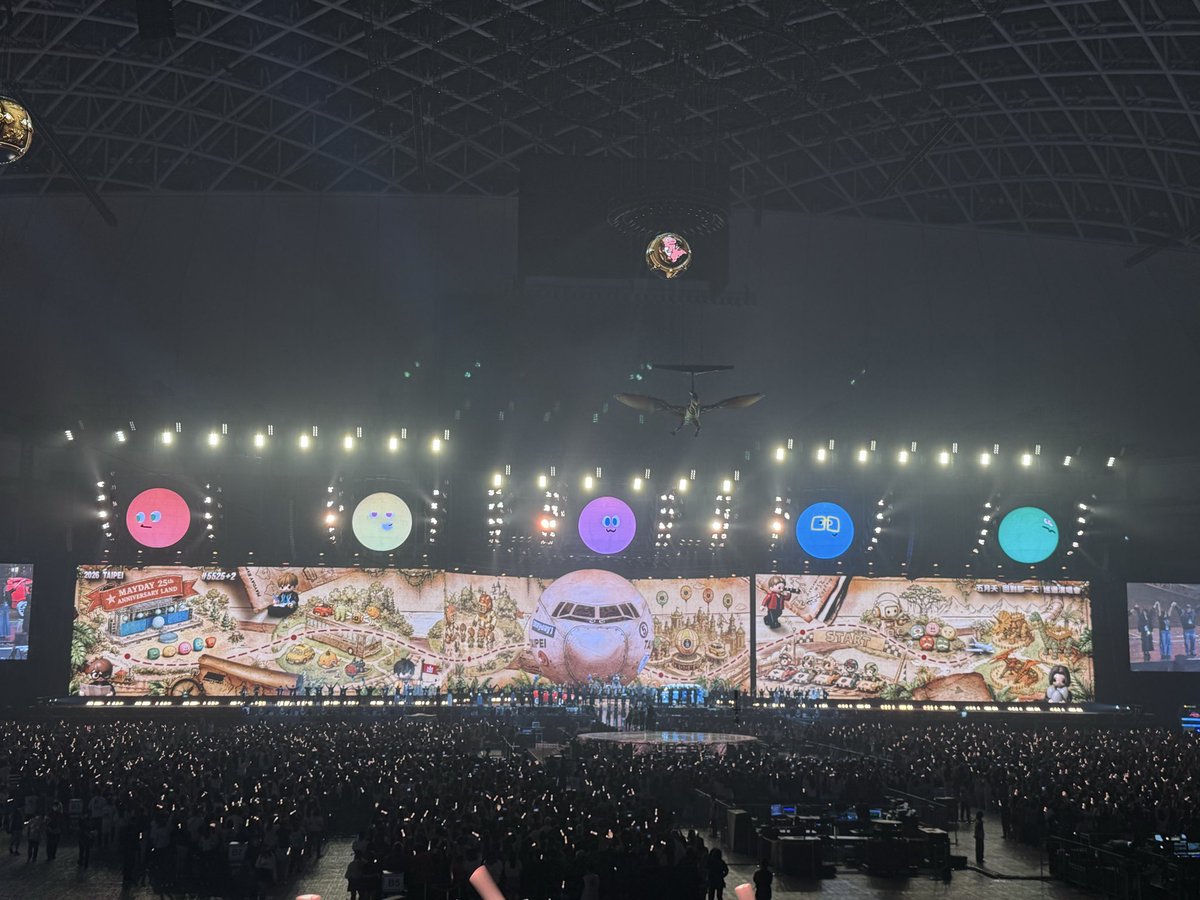 ex7change's tweet photo. 谢谢五月天🙇🏻 https://t.co/j7hEnBPzXA