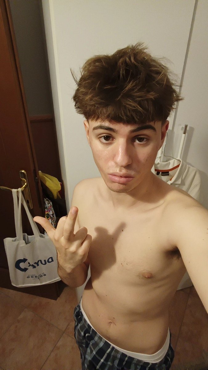 KrustMan00's tweet photo. @samtav_x Sesso quando scusami? https://t.co/pj39JeDp5O