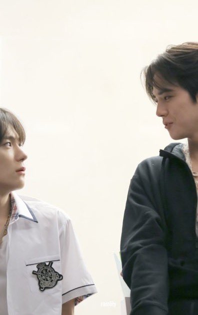 neverended24's tweet photo. 청게밀뿡 보고싶다... https://t.co/9QhmH72dEF