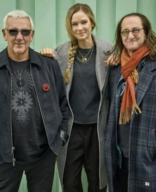 AliensforEarth's tweet photo. MUSIC and LONG LIFE:
If music, joy and long life are related, Mick Jagger and Geddy Lee can be congratulated for avoiding "old man belly" and remaining healthy, energetic and creative live performers out enjoying life!
#RUSH #RUSHlive #concerts #fitness #healthcare #health #sport https://t.co/PuOy0XRsnc